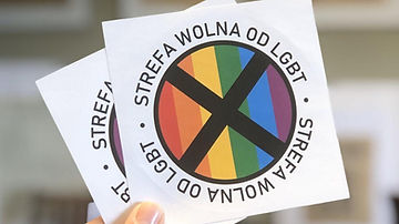 Photos de stickers anti-LGBT polonais.
